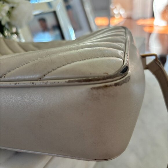 Yves Saint Laurent Cream Quilted Camera Crossbody Bag - Picture 3 of 9